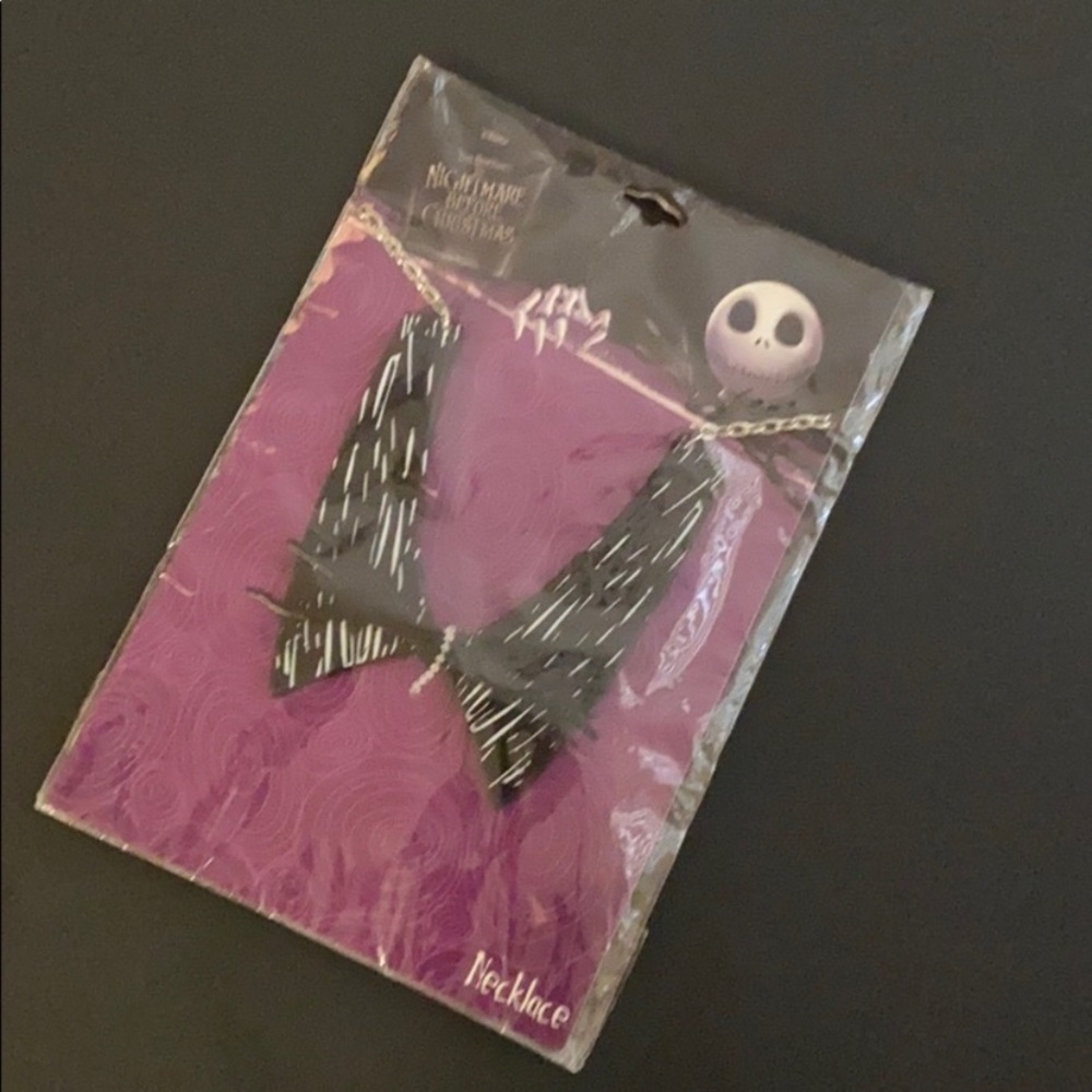 ✨Reduced NWT DISNEY necklace Nightmare Before Christmas